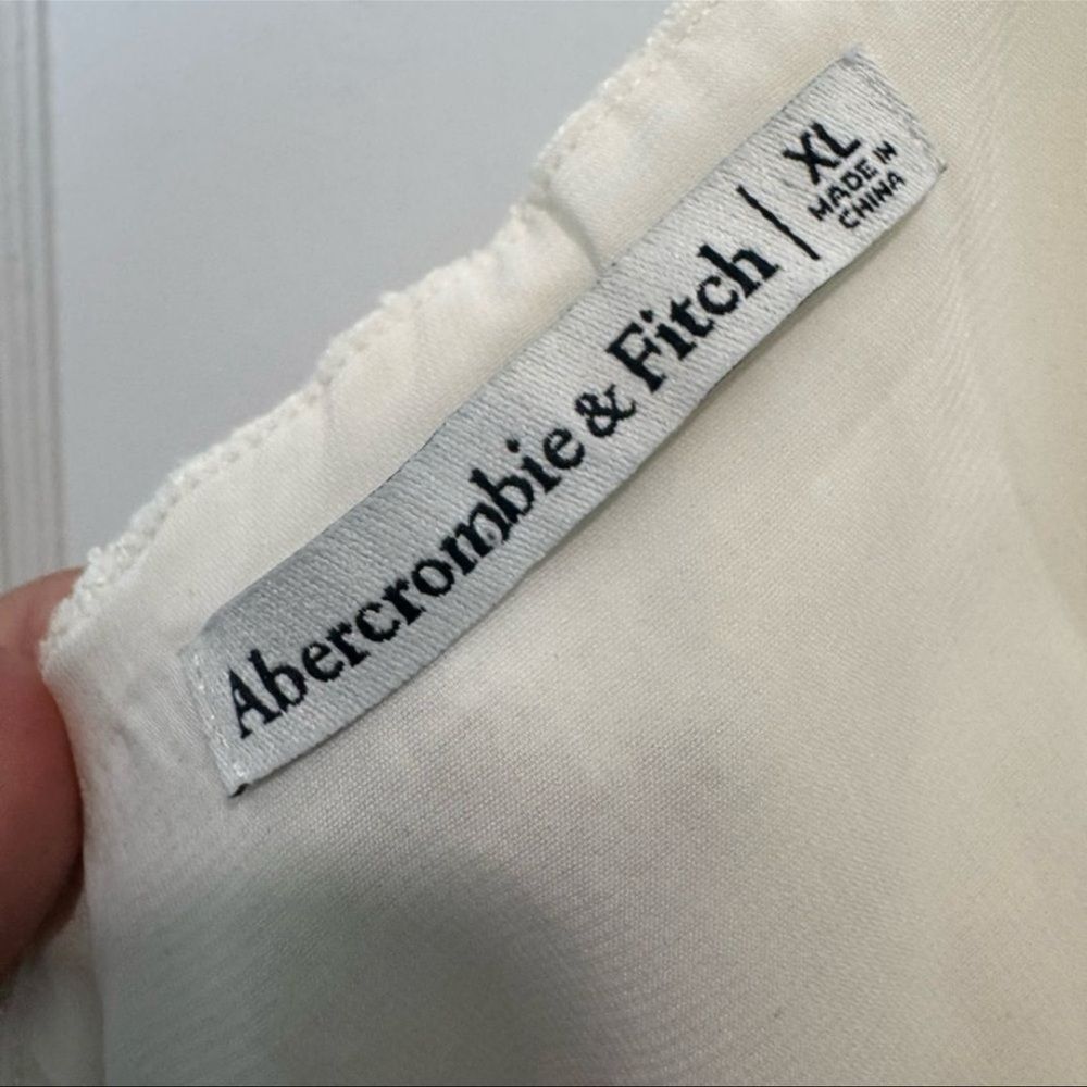 Abercrombie & Fitch Textured Crop Top Off White Side Zip Womens XL - Picture 3 of 6